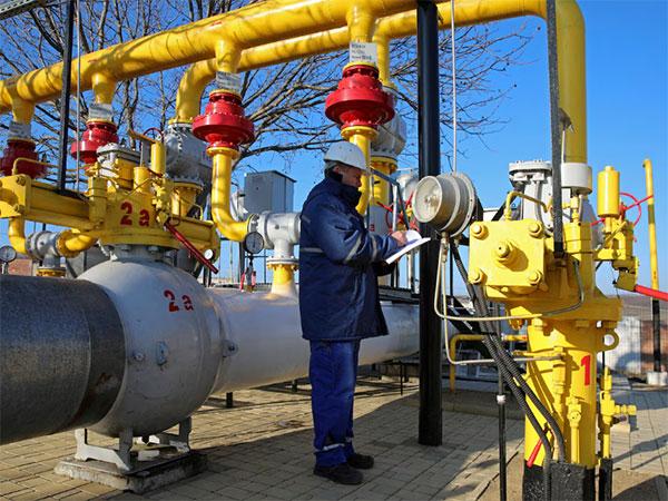 Russia’s Gazprom to Halt Natural Gas Supplies