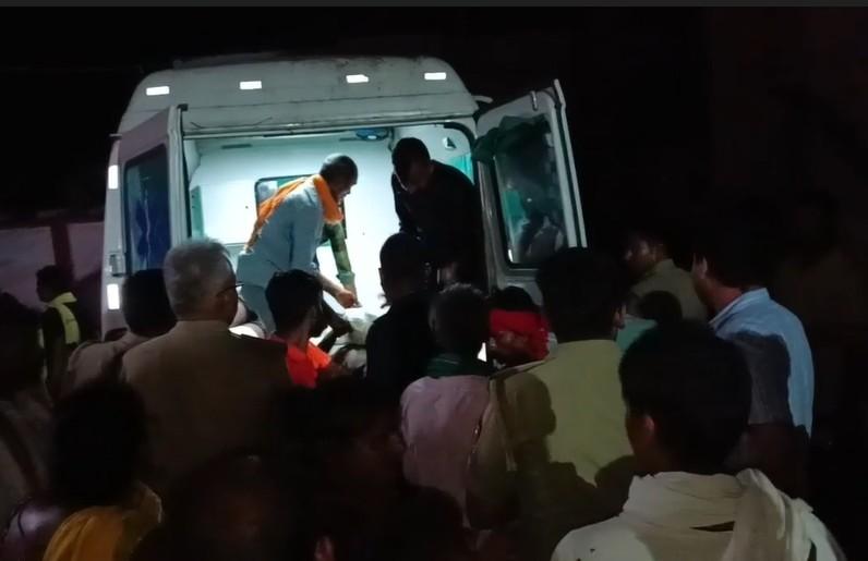 Two dead as panic over electric shock triggers stampede at UP's Barabanki temple