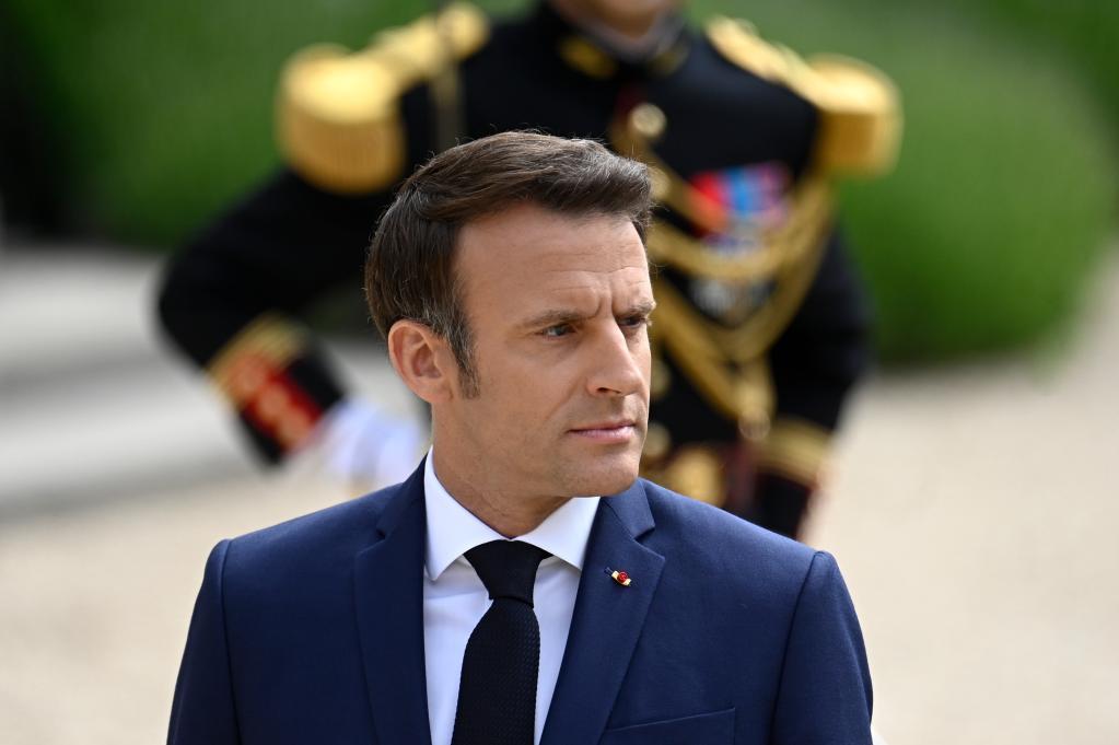 Macron calls for ending raids on civilian infrastructure in West Asia