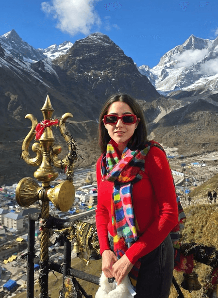 Hinduism unites, not divides: Opposition on Sara Ali Khan temple row