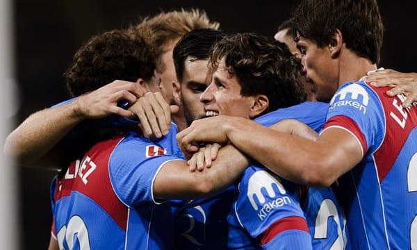 Atletico Madrid thrash Betis to reach Copa del Rey semifinal