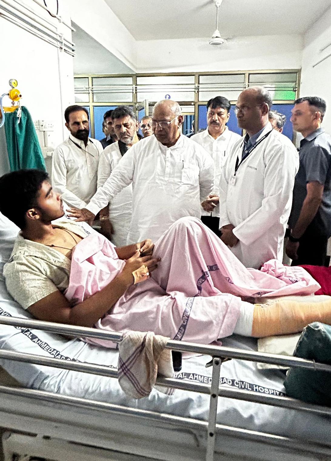 Kharge visits plane crash victims in Ahmedabad, pays tribute to deceased