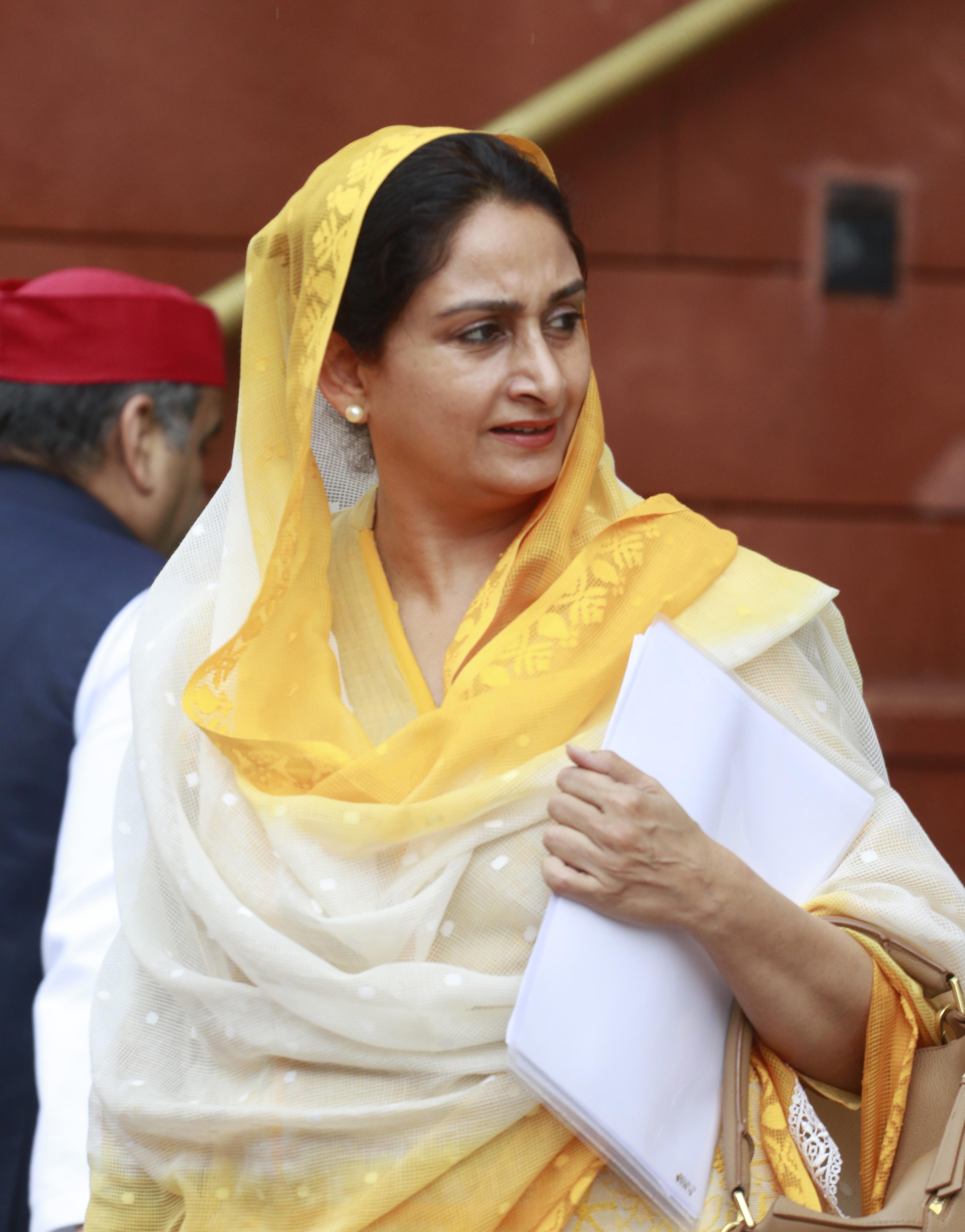Harsimrat Kaur Badal seeks action against airline staff for 'insulting' Sikh