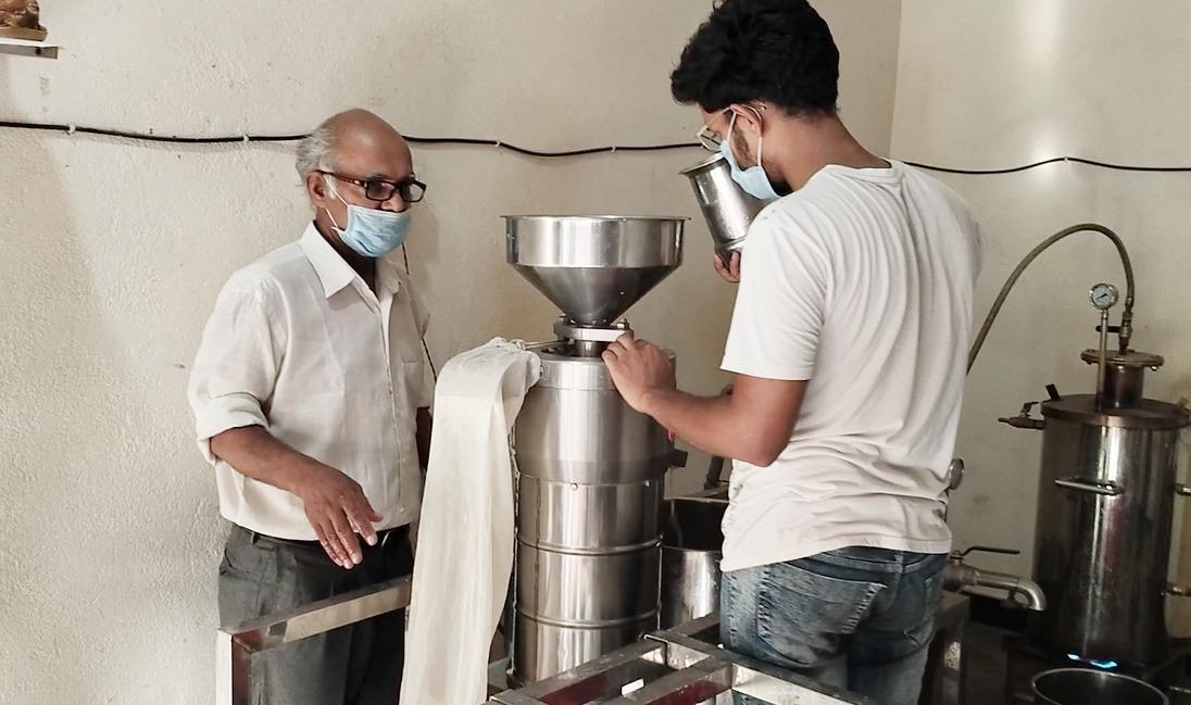 MP: PMEGP empowers Neemuch entrepreneurs to become self-reliant, job creators