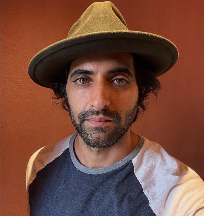 Akshay Oberoi says working with Manoj Bajpayee has been ‘a huge learning curve’