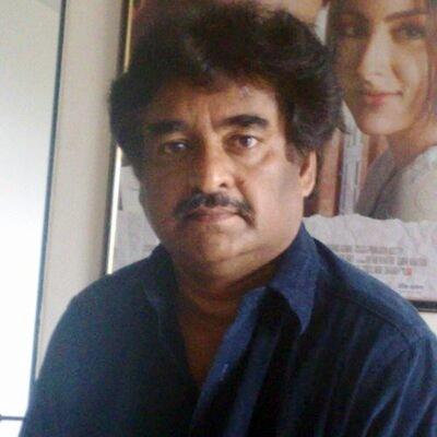 Shivam Nair lauds Kay Kay Menon for lending edge to ‘Special Ops’