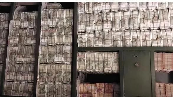 Cash seized by the Income Tax department after raids against a Odisha-based distellery group