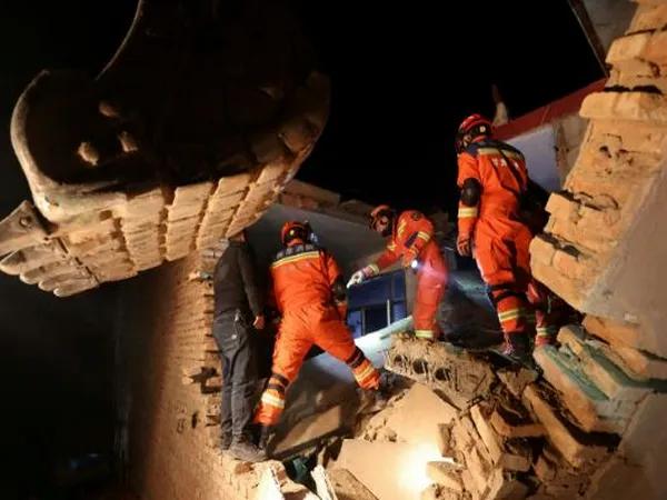 Rescuers check the sites after earthquake in China
