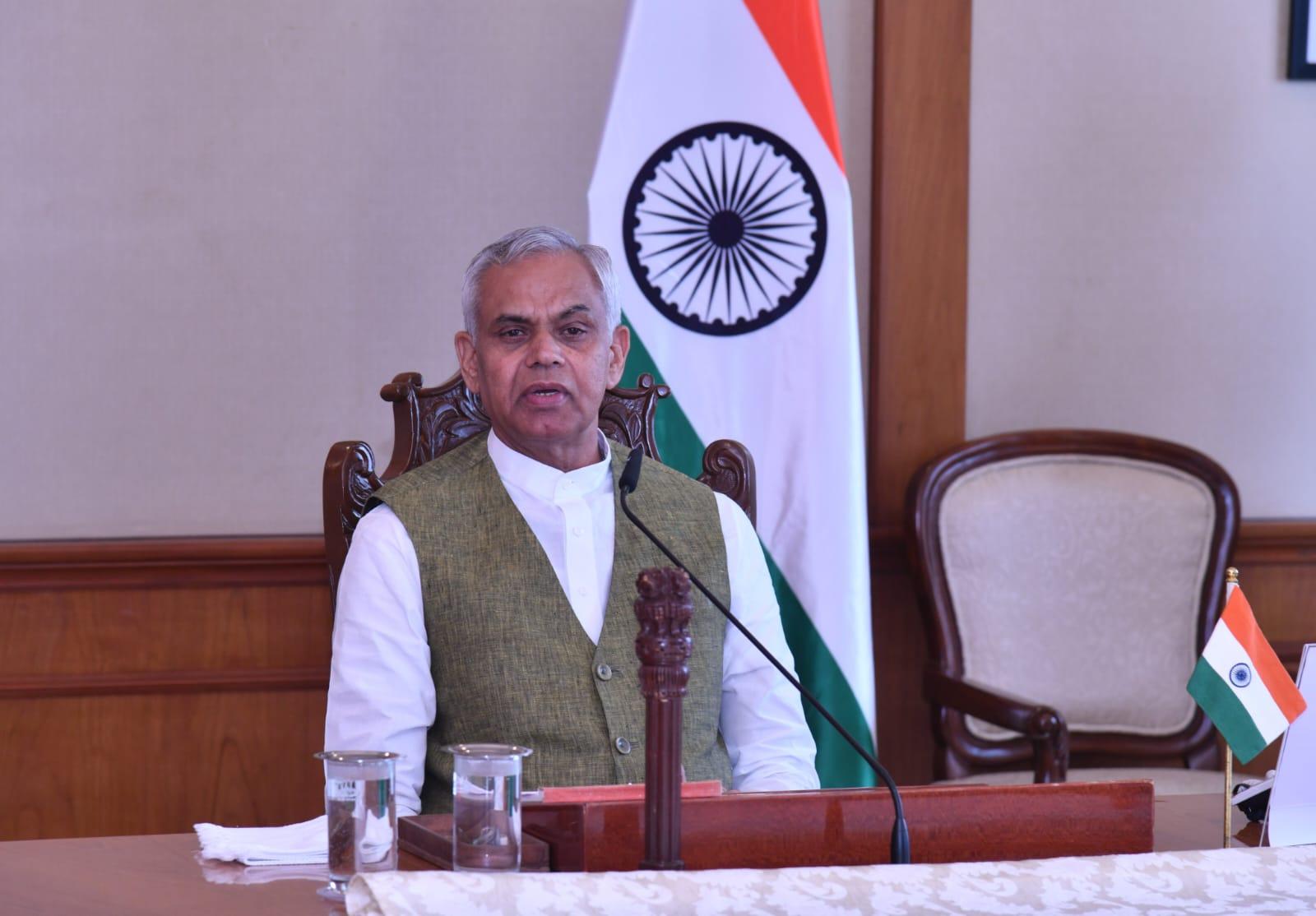 Guv holds maiden interaction with Vice Chancellors of 24 Universities in Maha