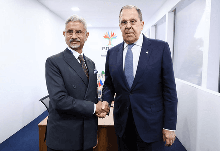 India, Russia to hold talks tomorrow in Moscow