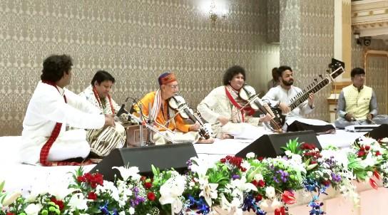 ‘Wonderful rendition’: PM Modi, Keir Starmer enjoy classical performance of Ed Sheeran-Arijit Singh's 'Sapphire'