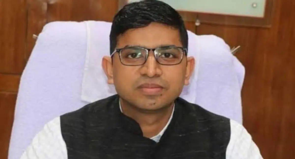 Indore gets new Municipal Commissioner; district admin starts water inspection in Bhagirathpura