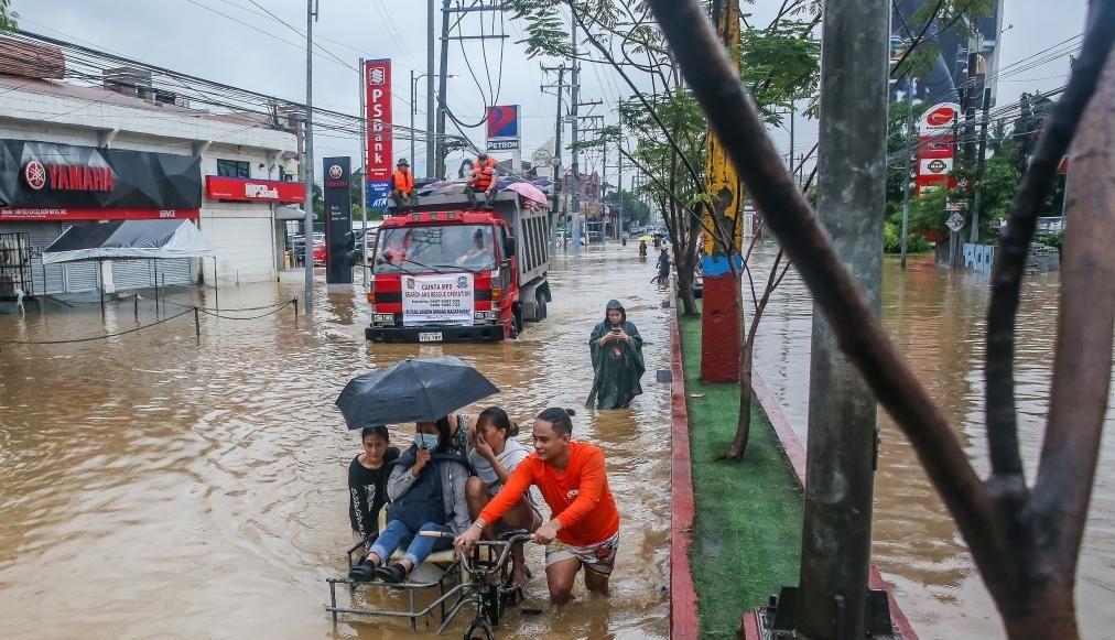 Philippines braces for more rains, severe flooding