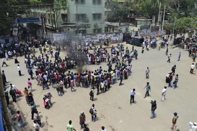 B'desh: Students demand Environmental Advisor's resignation over delay in construction of permanent university campus
