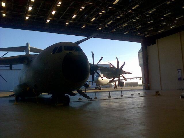 UK: Counter-terrorist police arrest four people for damaging aircraft at RAF base