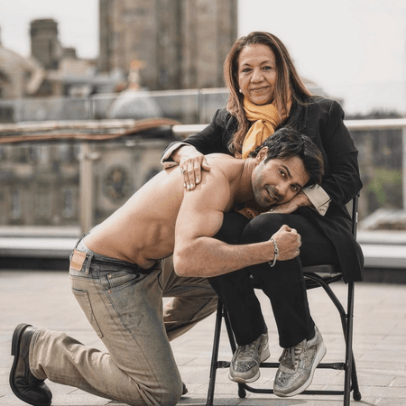 Varun Dhawan wishes Mother's Day 'to the glue that keeps us together'