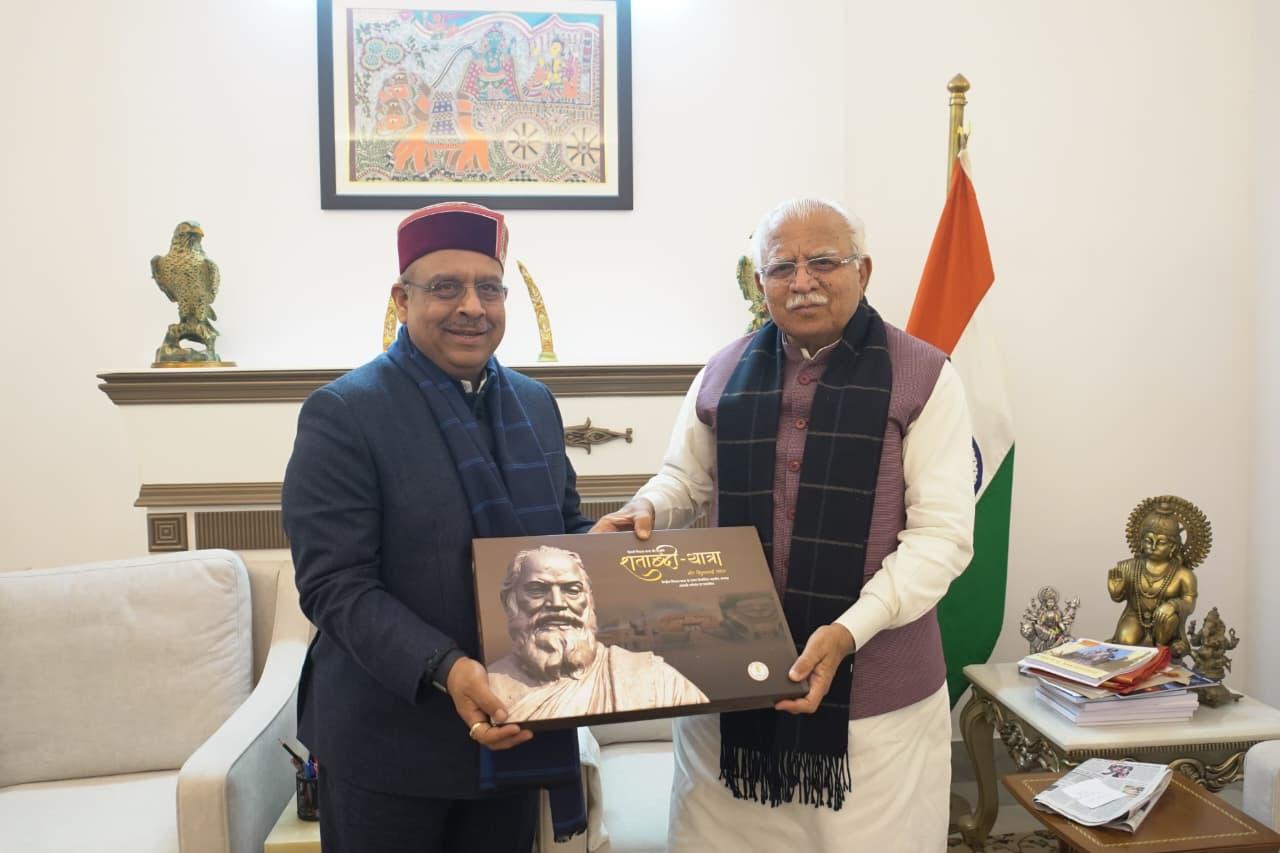 Delhi Speaker presents book on Assembly to Union Minister Manohar Lal