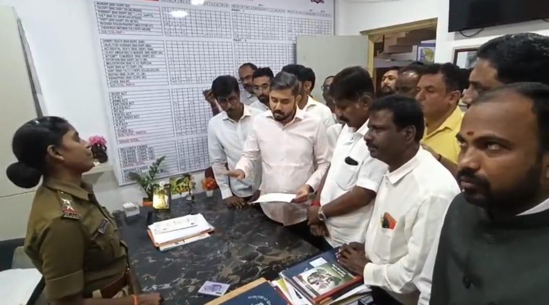 Karnataka BJP files police complaint over wall demolition, tree felling ahead of Cong protest against ECI