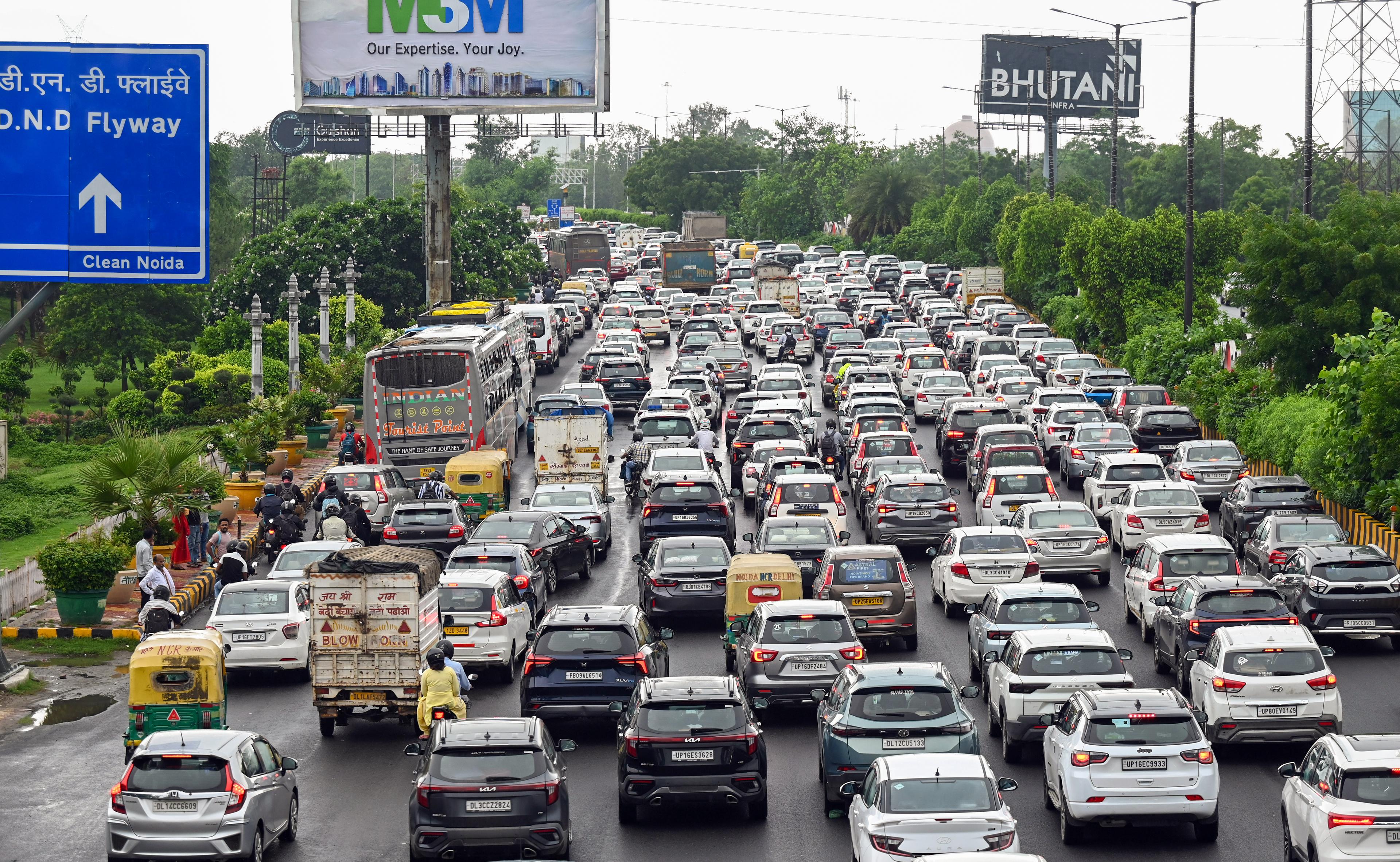Traffic curbs in Noida-Greater Noida ahead of Jewar airport inauguration