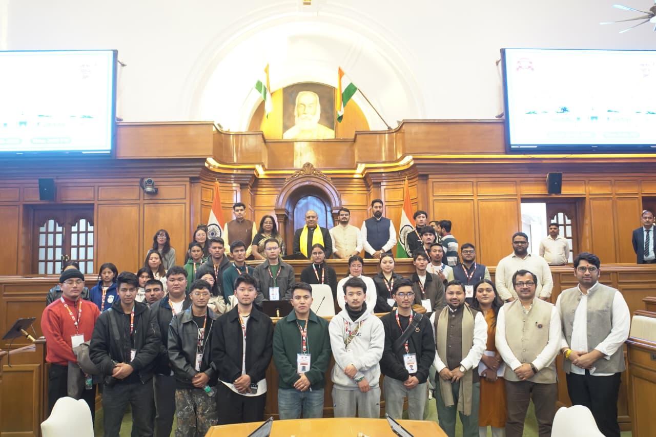 Delhi Assembly Speaker interacts with Ladakh students