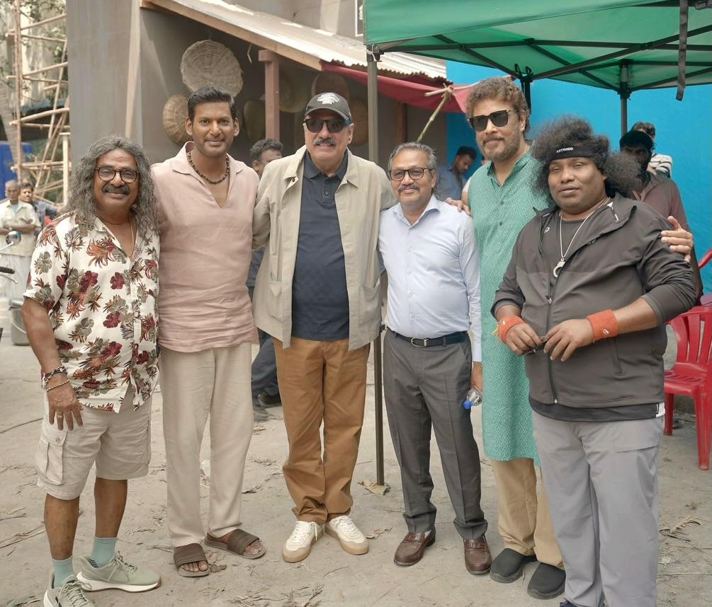 Vishal meets Boman Irani; calls him a 'jewel'