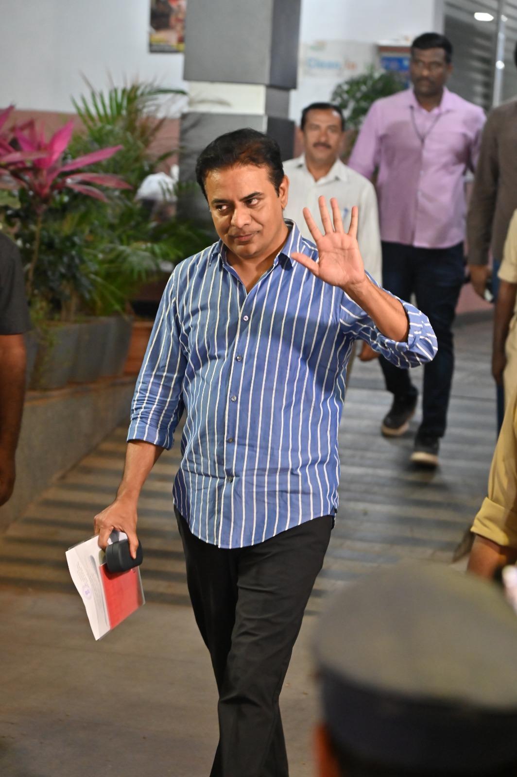 Telangana: KTR questioned by SIT for seven hours in phone tapping case (Lead)