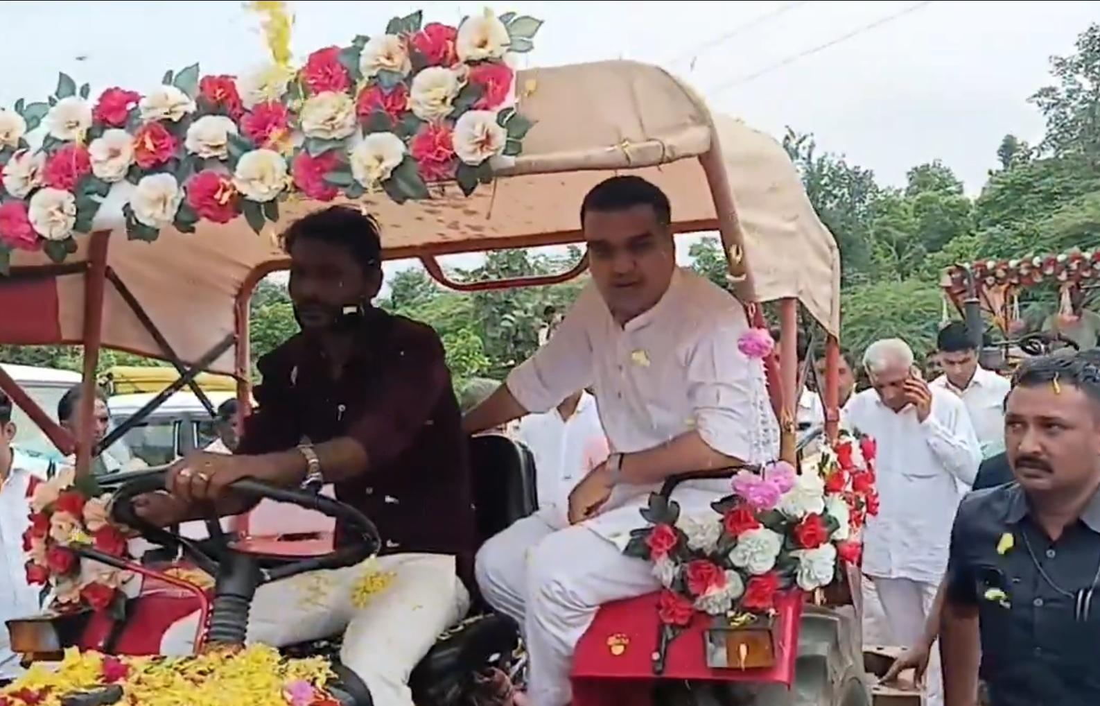 Banaskantha: 12 years exile for 29 tribal families ends, rehabilitated in native village