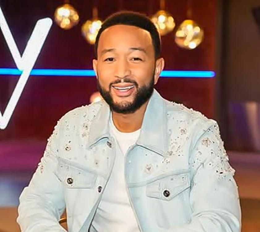 John Legend shares picture with ish 4 kids from family vacation