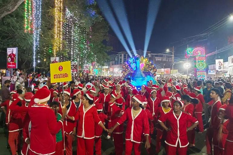 Kerala Students Celebrate Christmas