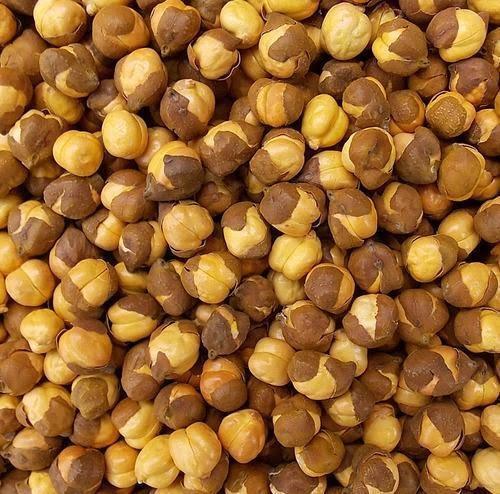 Shiv Sena UBT MP flags carcinogenic dye in roasted chana, demands urgent action