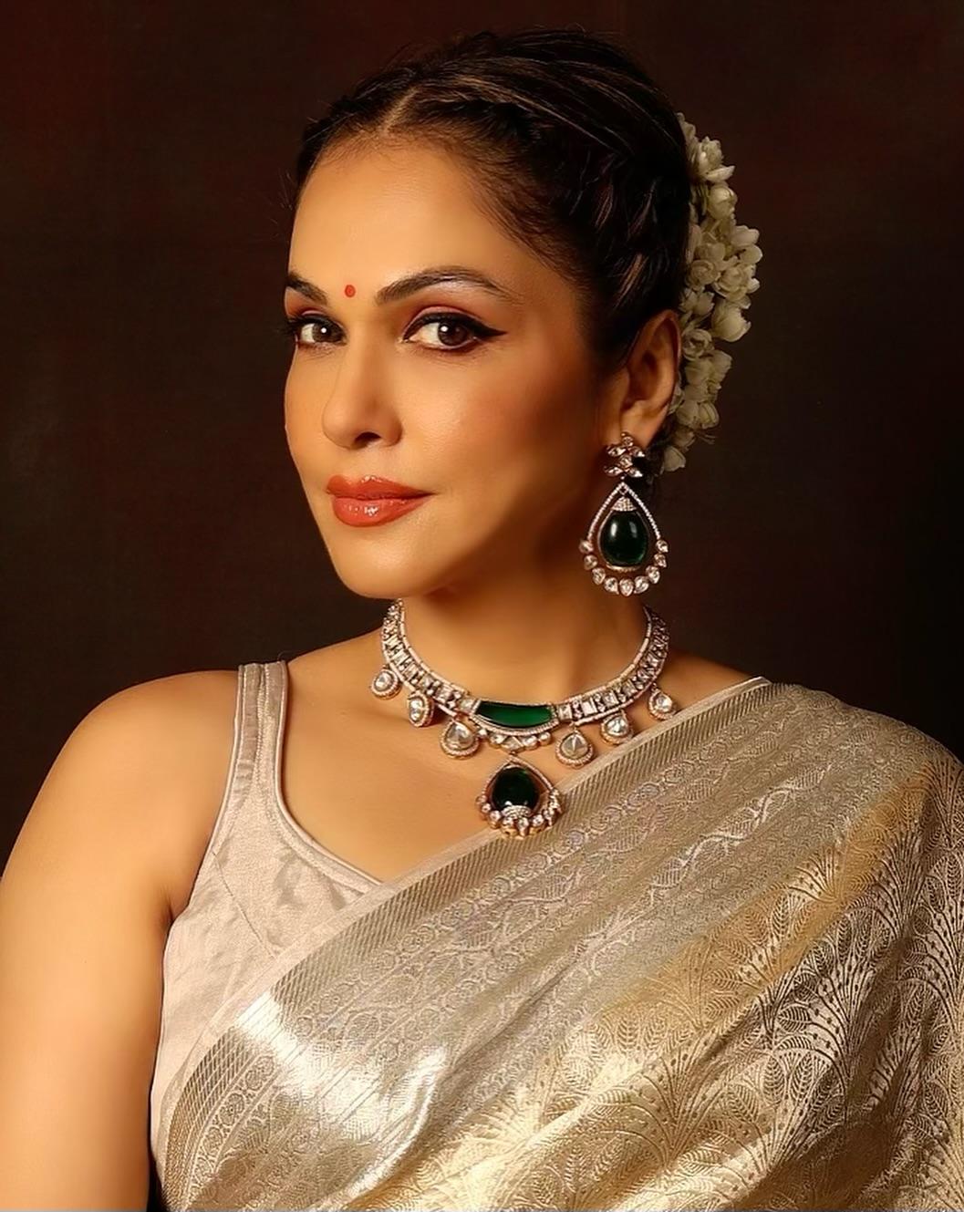 Isha Koppikar: Bappa has solved all my problems