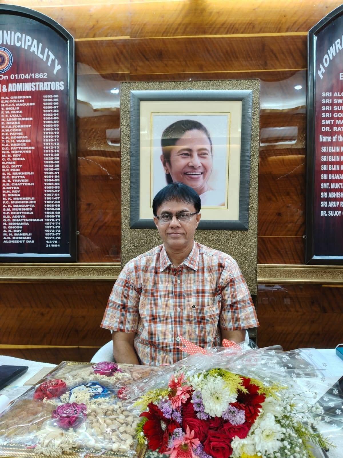 Howrah Municipal Corporation chief Sujay Chakraborty resigns
