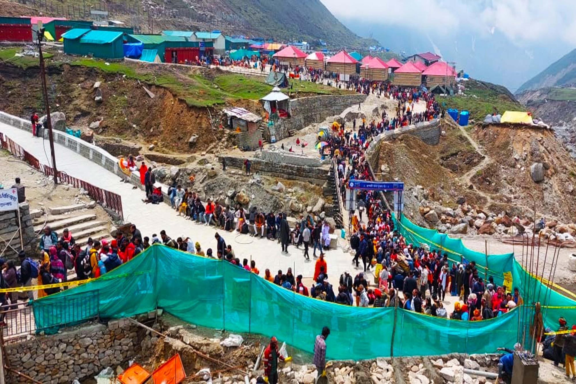 Char Dham Yatra suspended for 24 hours amid heavy rainfall in Uttarakhand