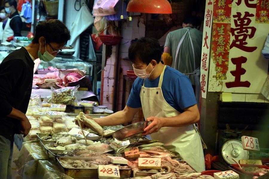 Iran war pushes feed costs, worsening China’s weak hog demand: Report