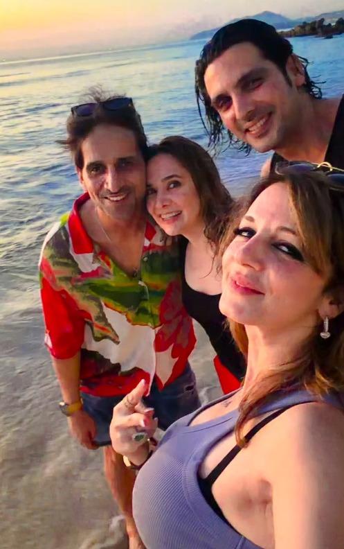 Sussanne Khan carries her late mother Zarine Khan in her heart during her Phuket trip