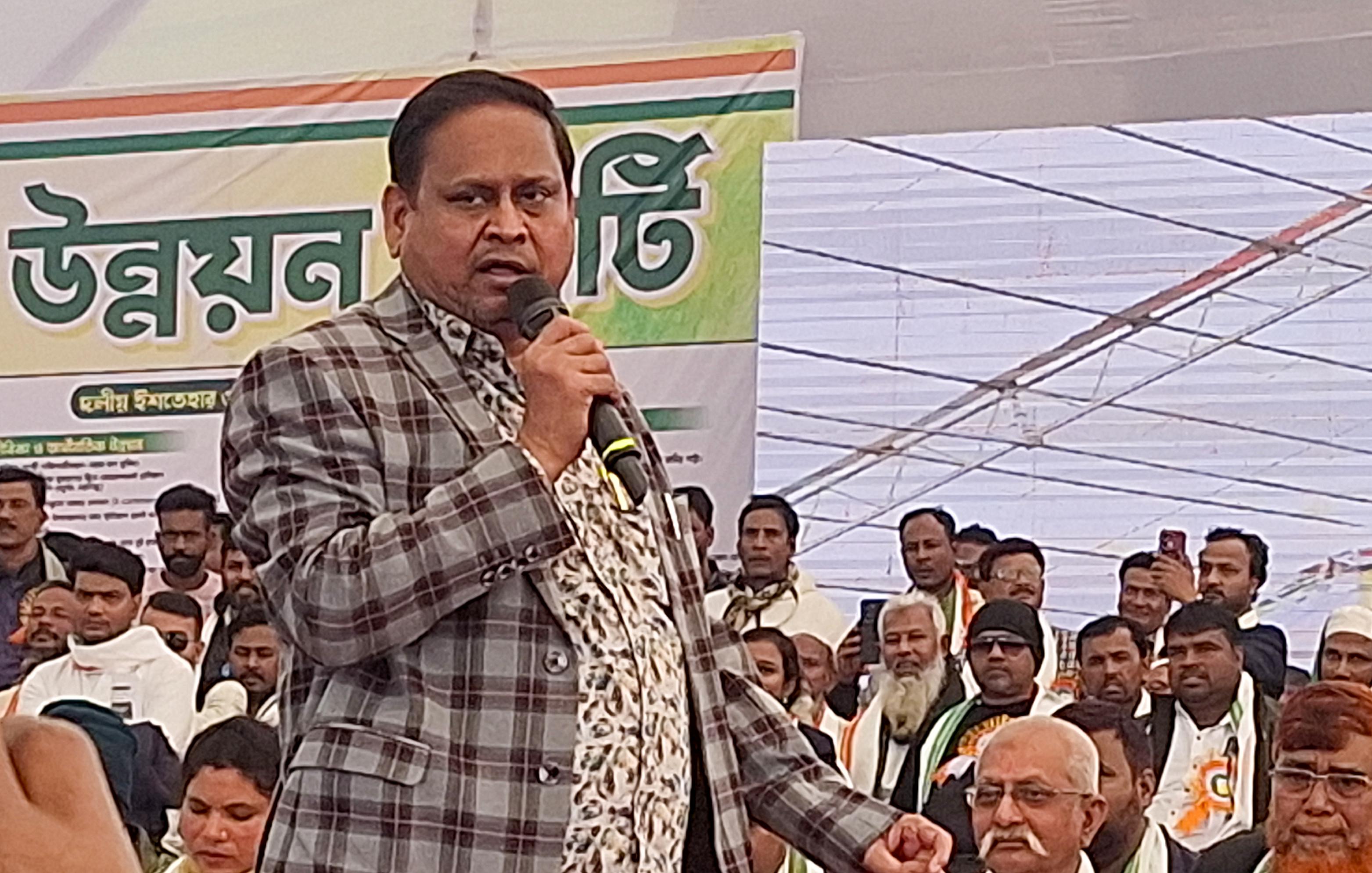 Bengal Police detain Humayun Kabir's son for assaulting PSO