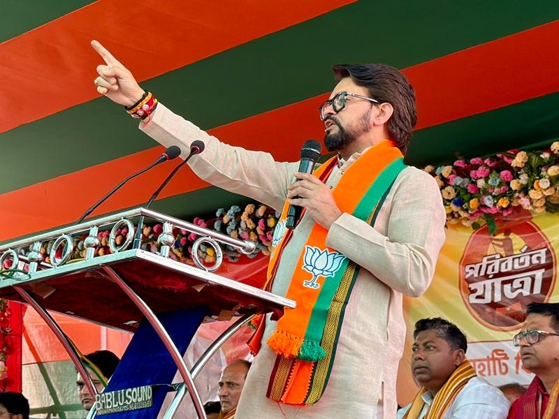 At Parivartan Yatra rally, Anurag Thakur targets CM Mamata over infiltration, law and order