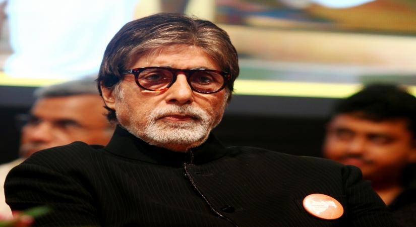 Amitabh Bachchan cherishes moments spent with family on Sunday