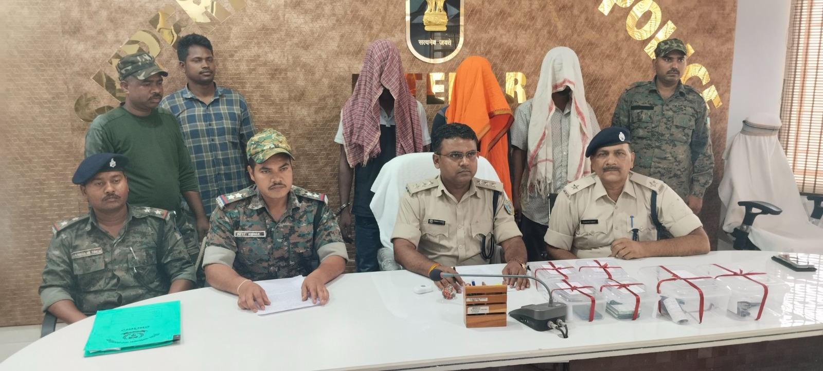 Three most wanted PLFI Maoists arrested in Jharkhand's Latehar forest