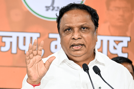 Uddhav cribbed about losing power, Raj's statement absurd: Maha minister's swipe at joint rally