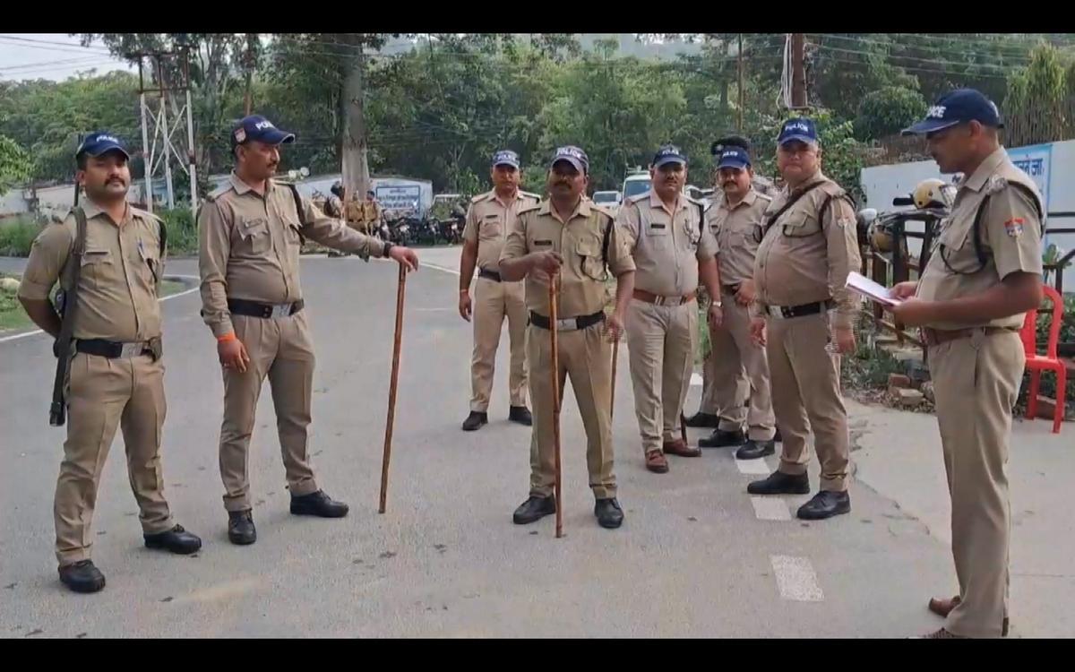 Clash breaks out between two parties