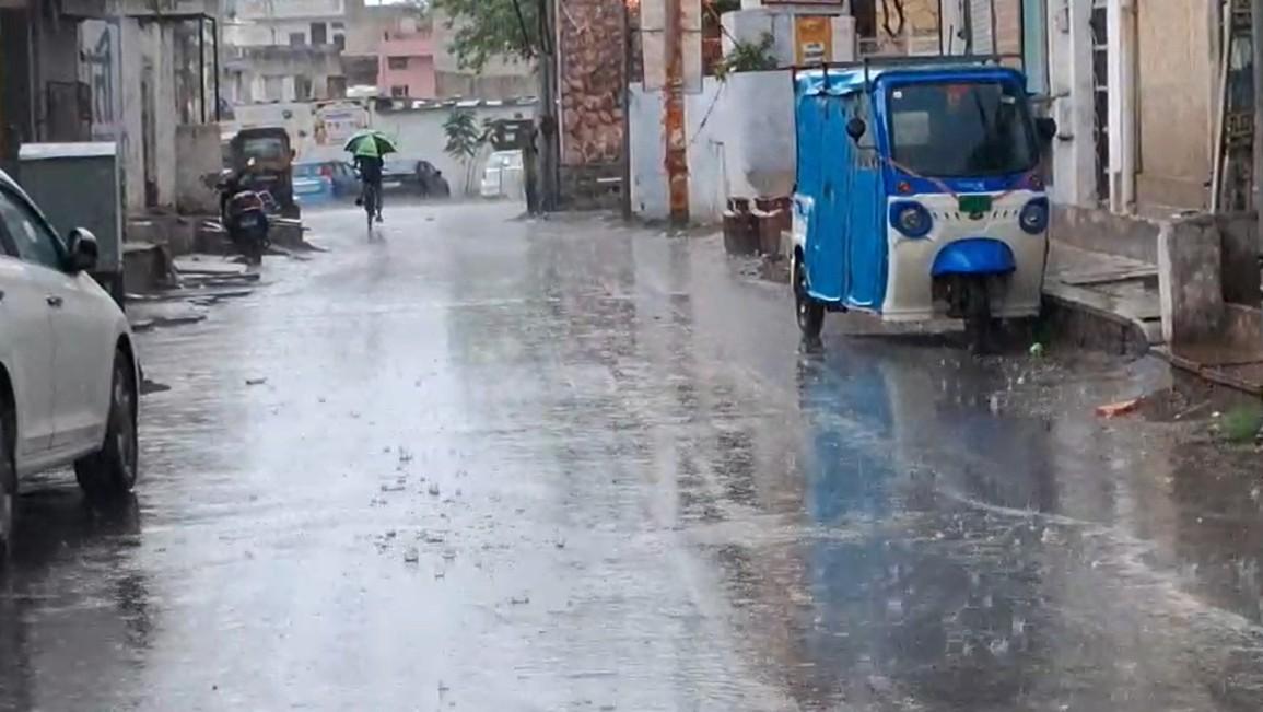 Rain, hailstorms bring respite from heat across Rajasthan