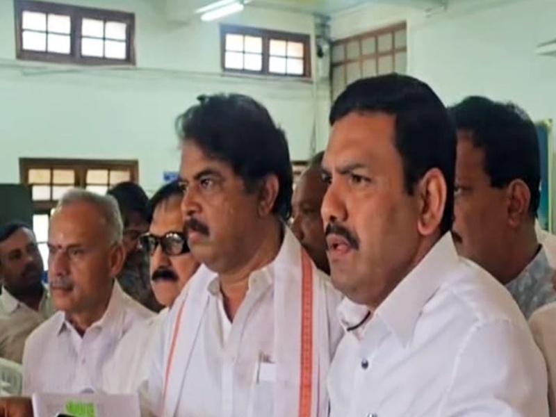 CM Siddaramaiah should apologise, Speaker must act: K'taka BJP on Governor speech row