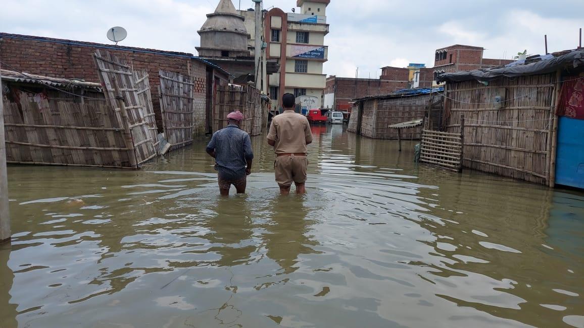 Flood wreaks havoc in Bihar, life comes to grinding halt
