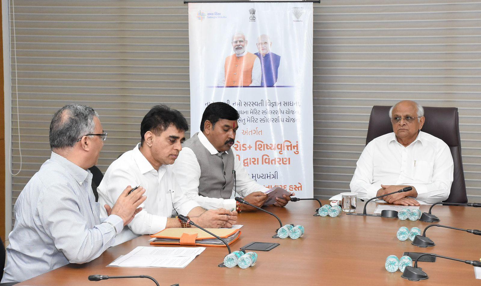 CM Setu Yojana: Gujarat Cabinet hikes honorarium for specialist doctors