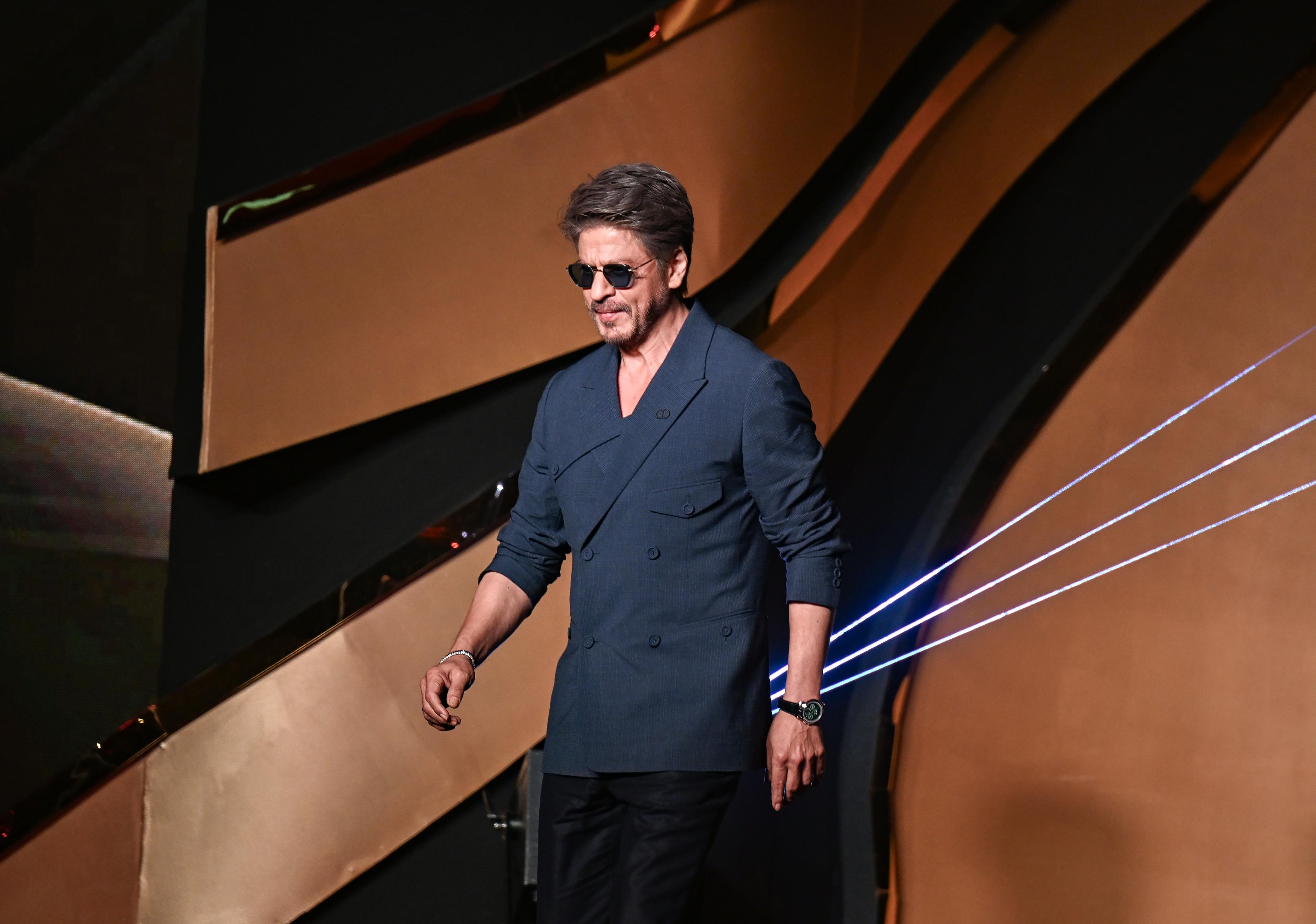 Lionel Messi meets KKR co-owner Shah Rukh Khan during his GOAT Tour