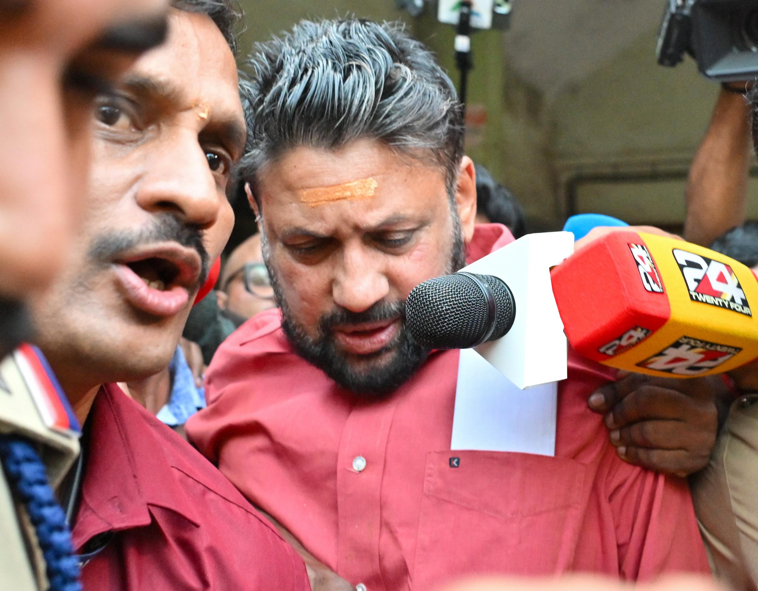 BJP leader alleges conspiracy in targeting priest in Sabarimala gold theft case