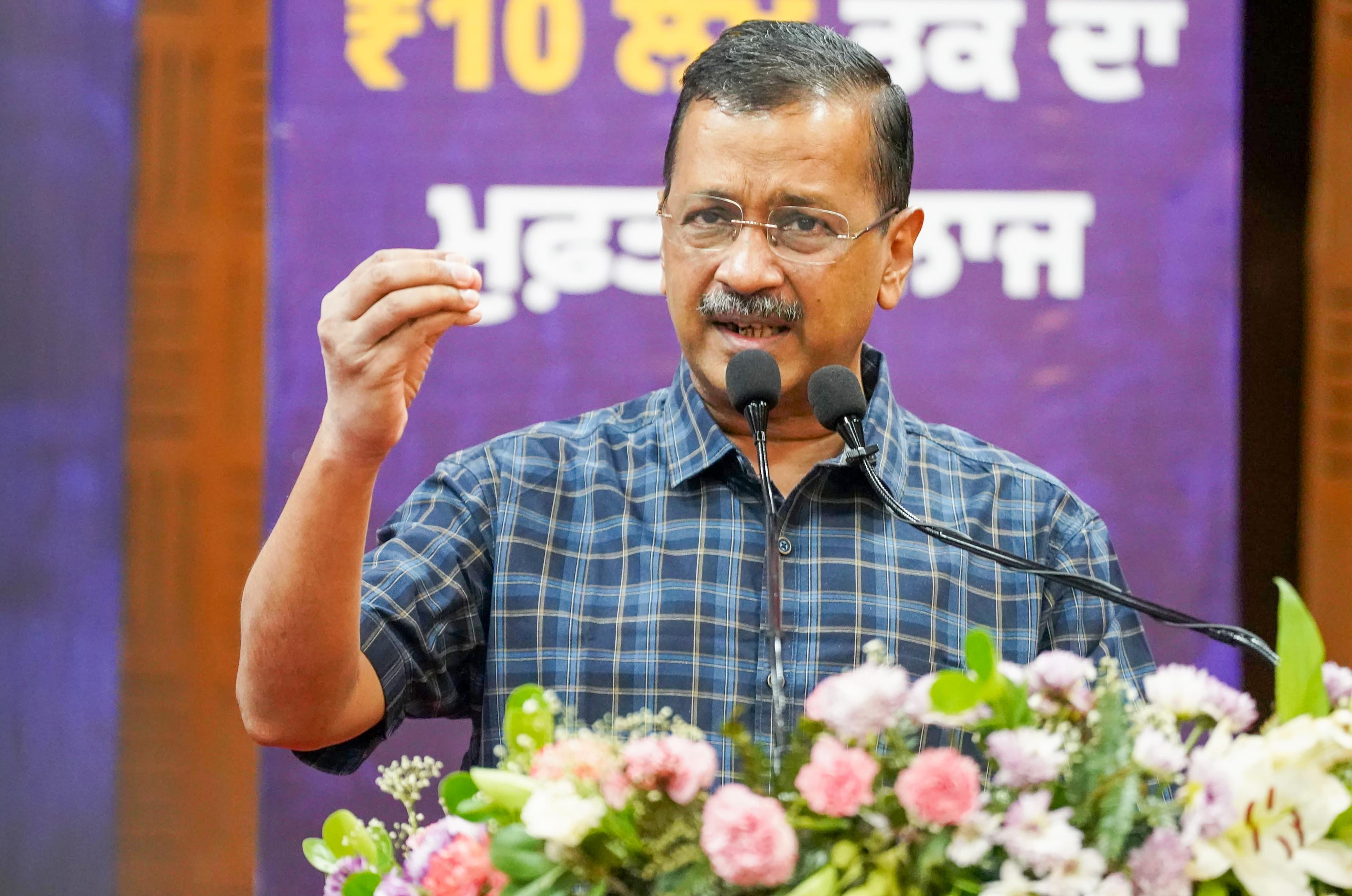 Kejriwal slams Gujarat govt over lathi charge on protesting livestock farmers in Sabarkantha