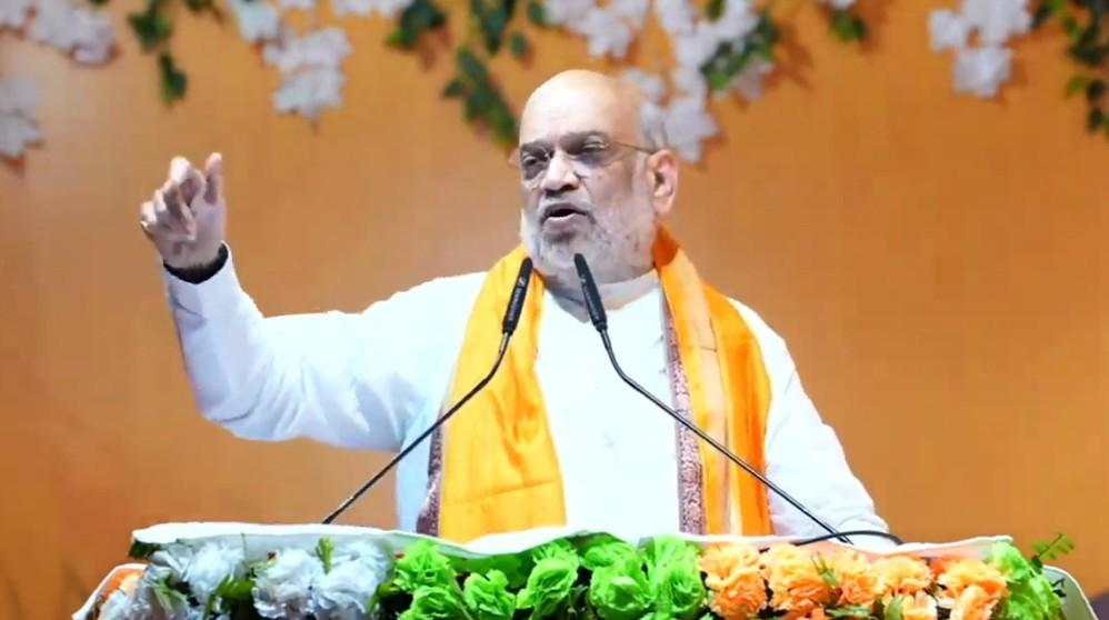 6,900 companies shut or moved out of Bengal since TMC came to power: Amit Shah