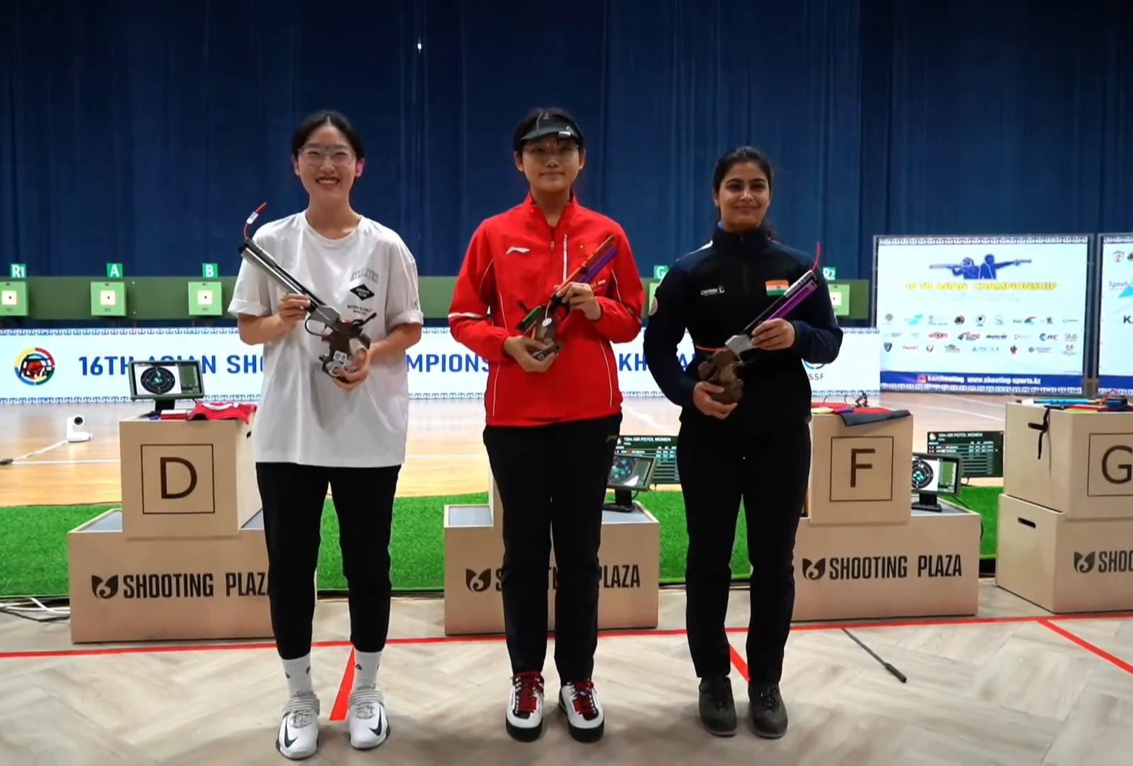 Manu Bhaker bags bronze in 10m air pistol at Asian Shooting Championship